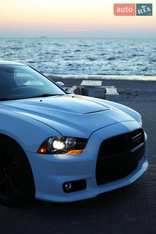 Седан Dodge Charger 2013 в Одесі