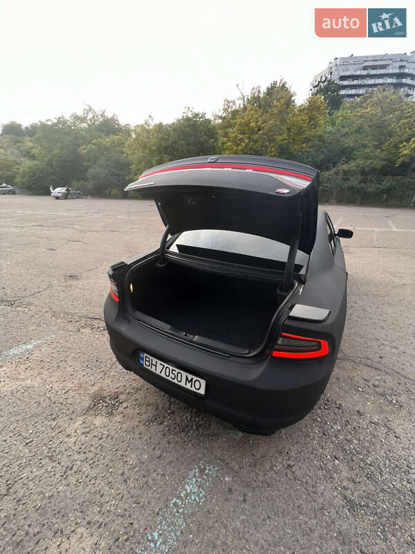 Седан Dodge Charger 2017 в Одесі