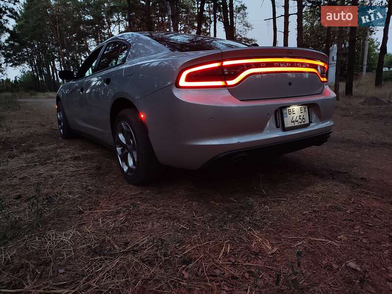 Седан Dodge Charger 2019 в Николаеве