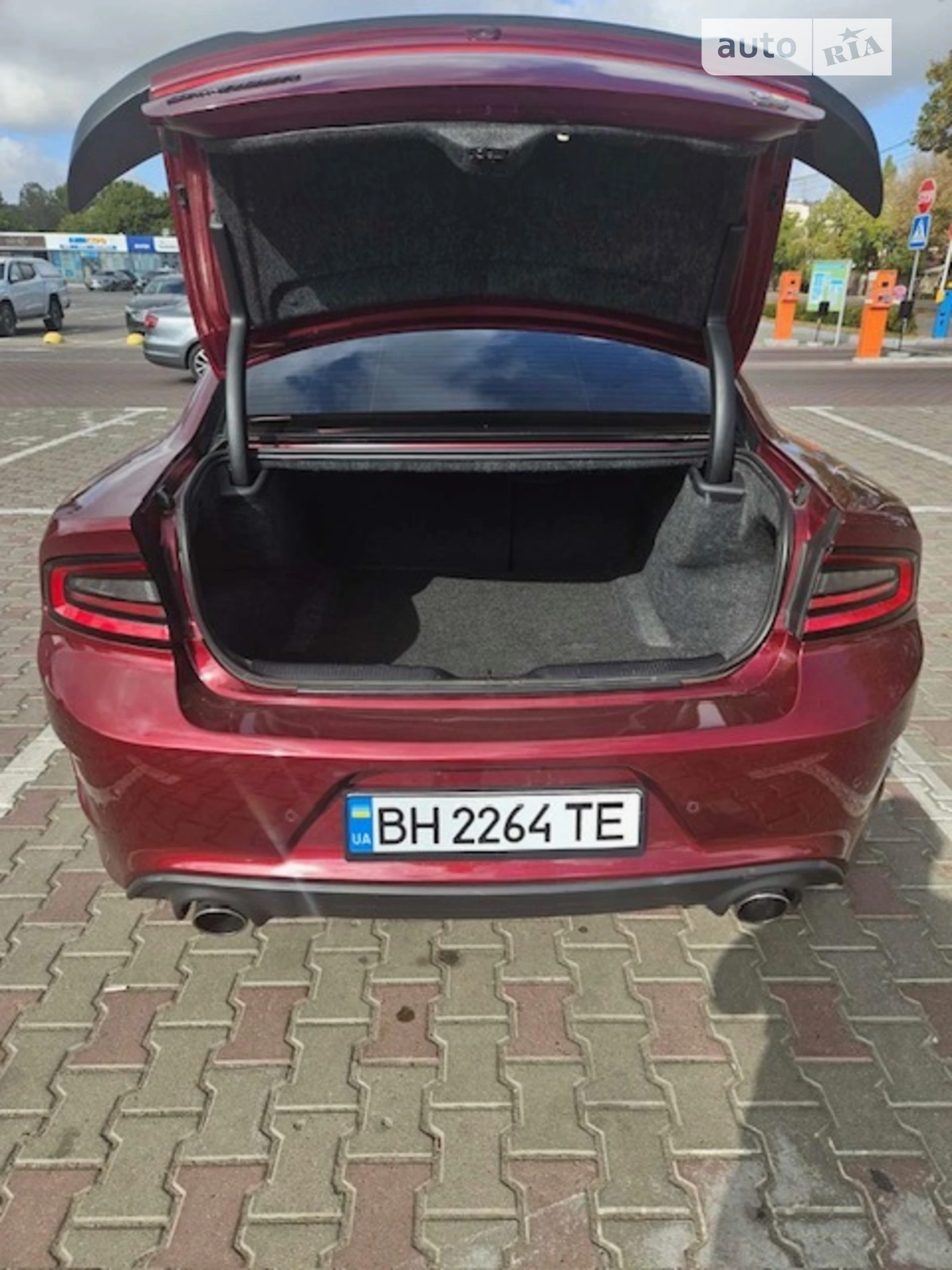 2020 Dodge Charger - мініатюра 15