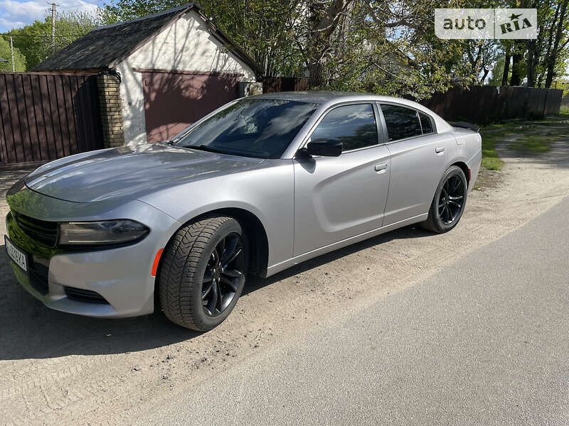 Седан Dodge Charger 2016 в Киеве