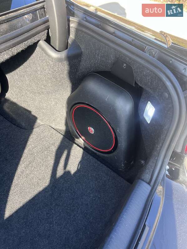 Седан Dodge Charger 2015 в Киеве