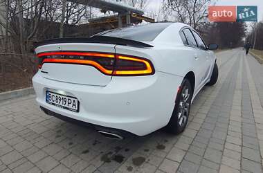 Седан Dodge Charger 2017 в 