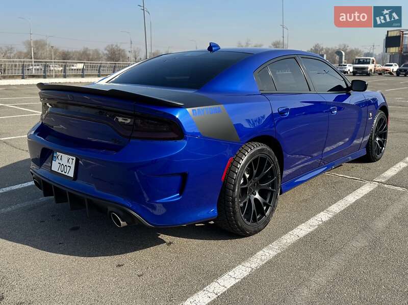 Седан Dodge Charger 2019 в Киеве