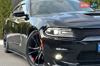 Седан Dodge Charger 2017 в Киеве