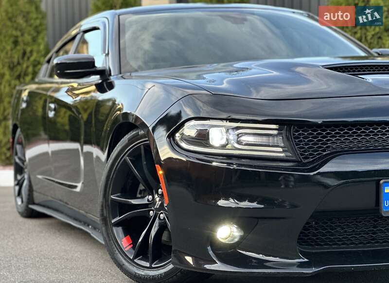 Dodge Charger 2017