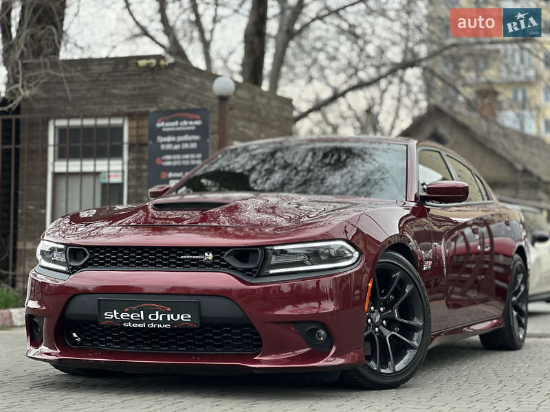 Dodge Charger 2020