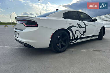 Седан Dodge Charger 2016 в 