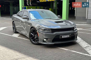 Седан Dodge Charger 2019 в Киеве