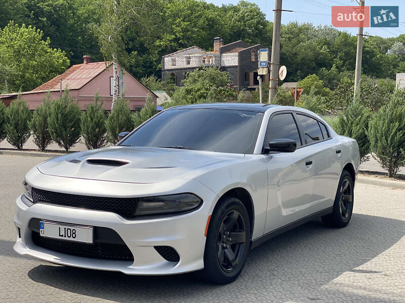 Седан Dodge Charger 2019 в Полтаві