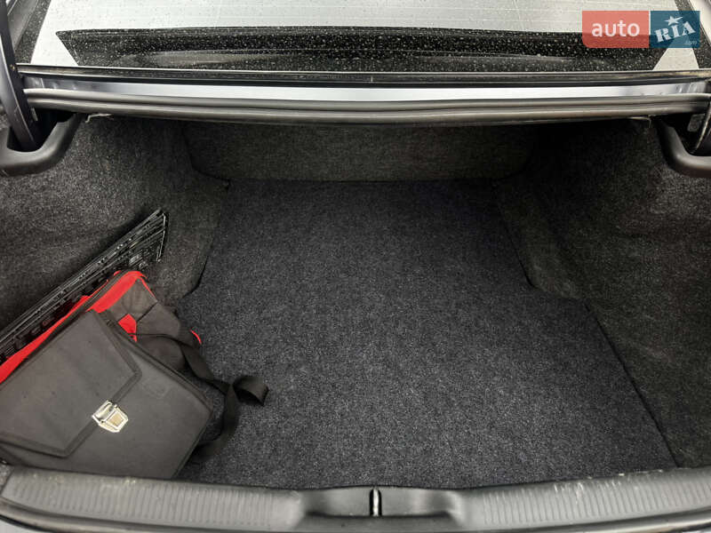 Седан Dodge Charger 2017 в Житомире