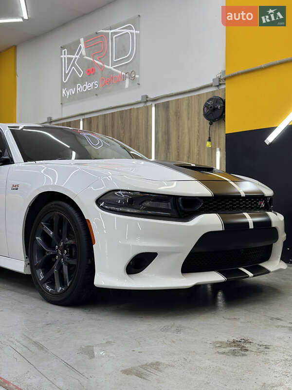 Седан Dodge Charger 2020 в Киеве