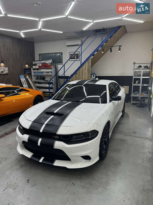 Седан Dodge Charger 2020 в Киеве