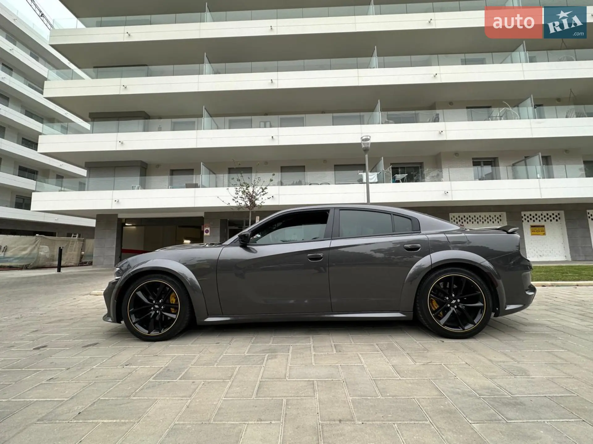2019 Dodge Charger - мініатюра 4