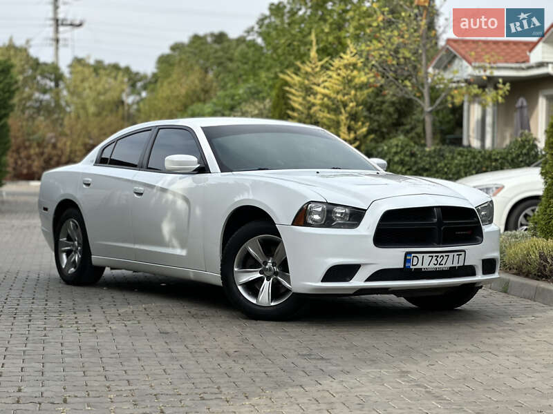 Седан Dodge Charger 2013 в Одесі