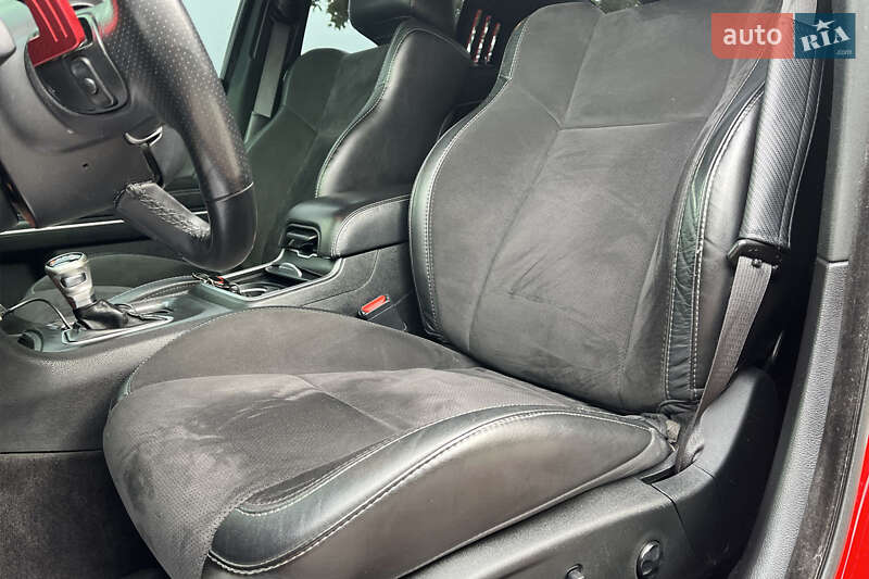 Седан Dodge Charger 2018 в Коломые