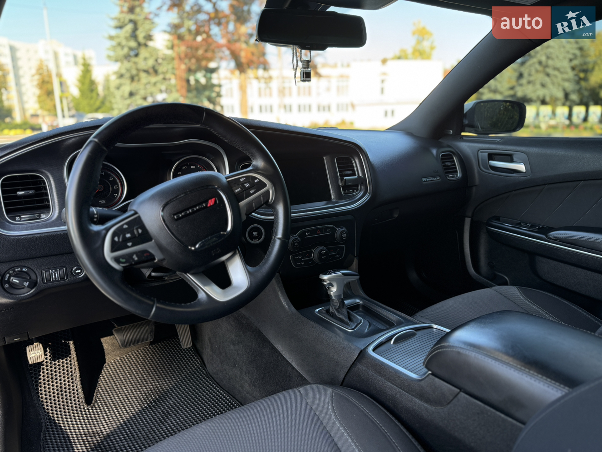 2016 Dodge Charger - мініатюра 47