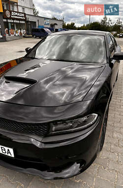 Седан Dodge Charger 2018 в Черновцах