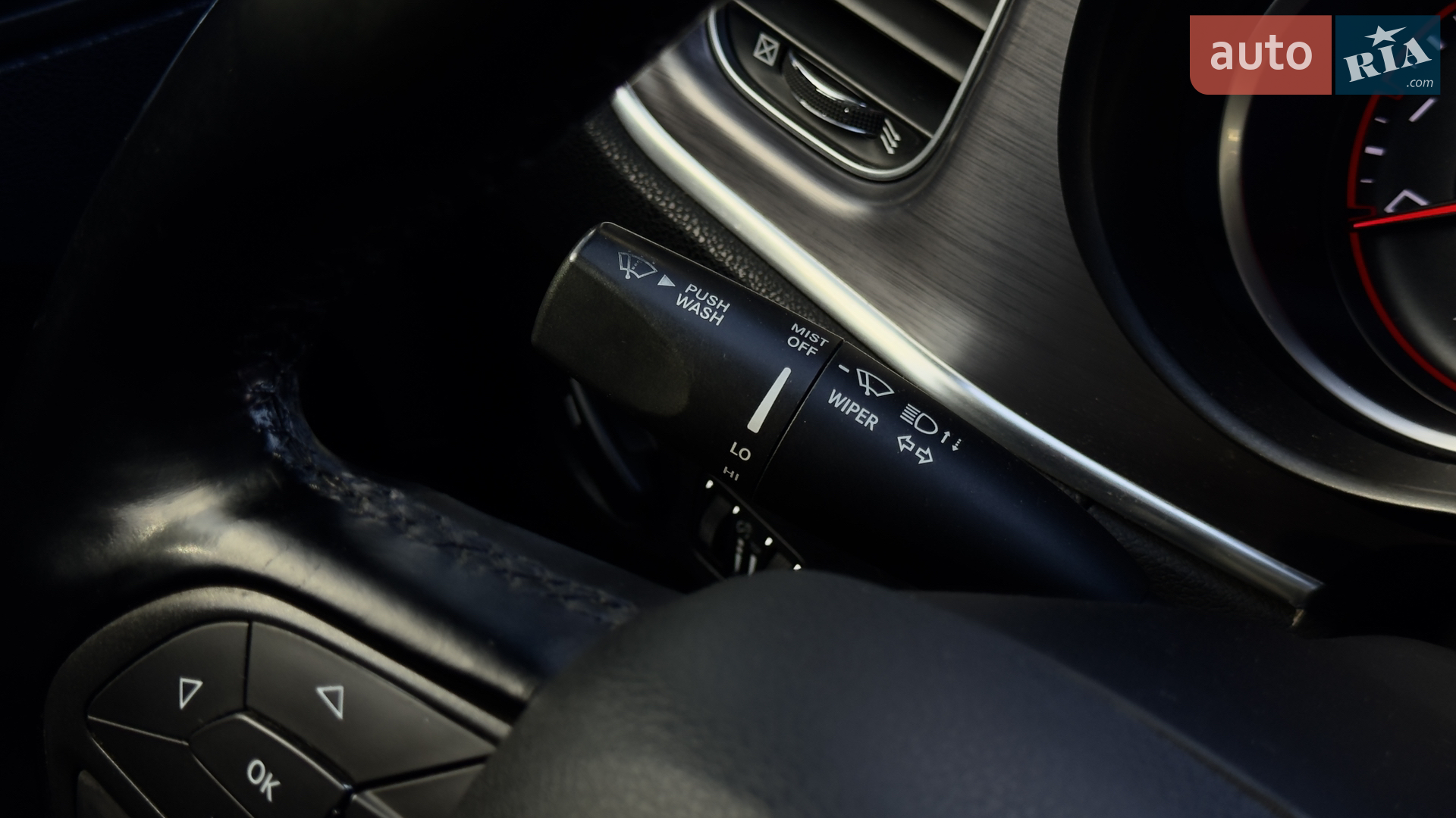 2016 Dodge Charger - мініатюра 16