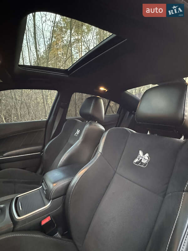 Седан Dodge Charger 2016 в Киеве