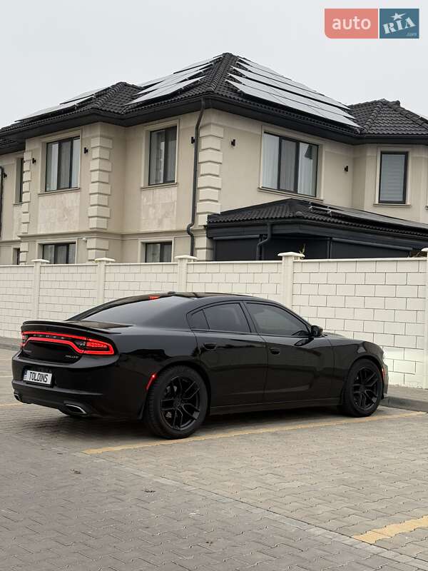 Седан Dodge Charger 2017 в Одесі фото Седан Dodge Charger 2017 в Одесі