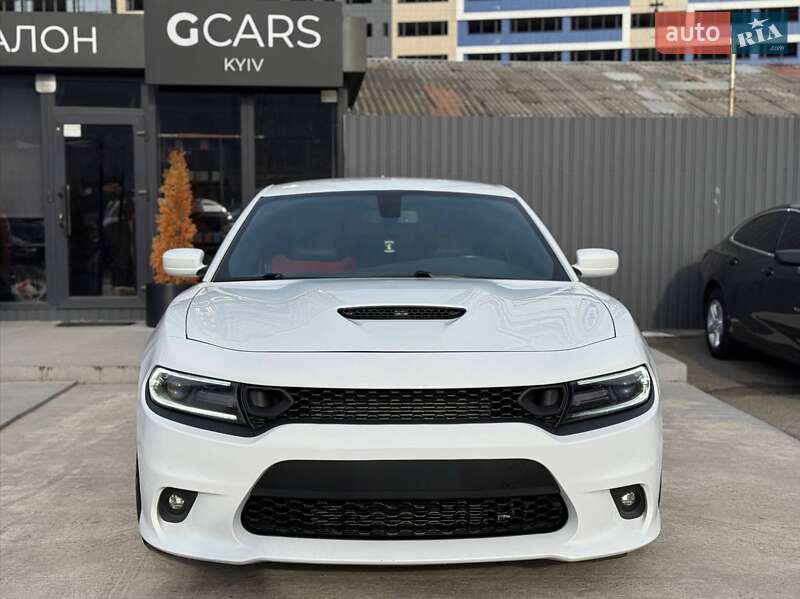 Седан Dodge Charger 2018 в Киеве