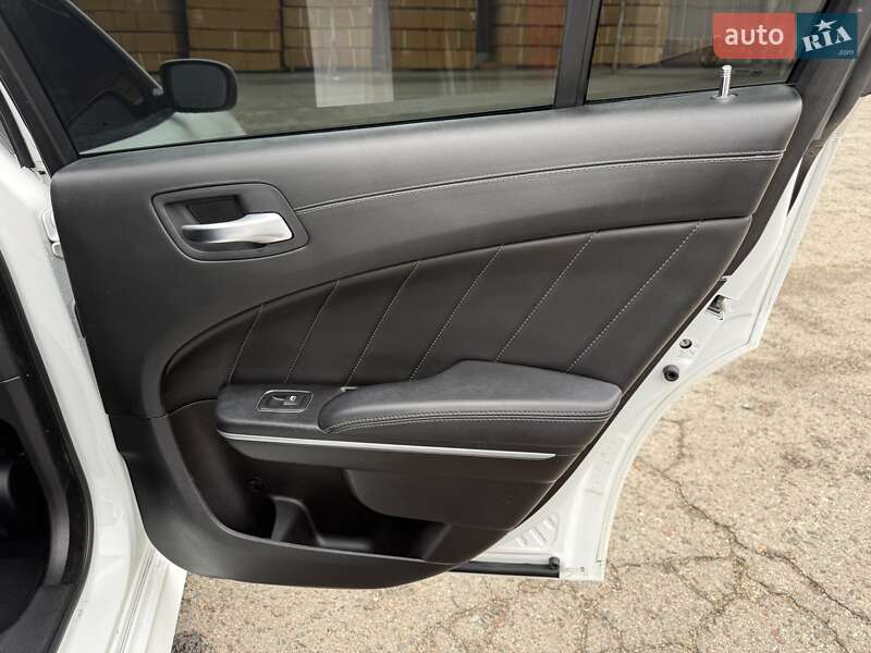 Седан Dodge Charger 2021 в Николаеве