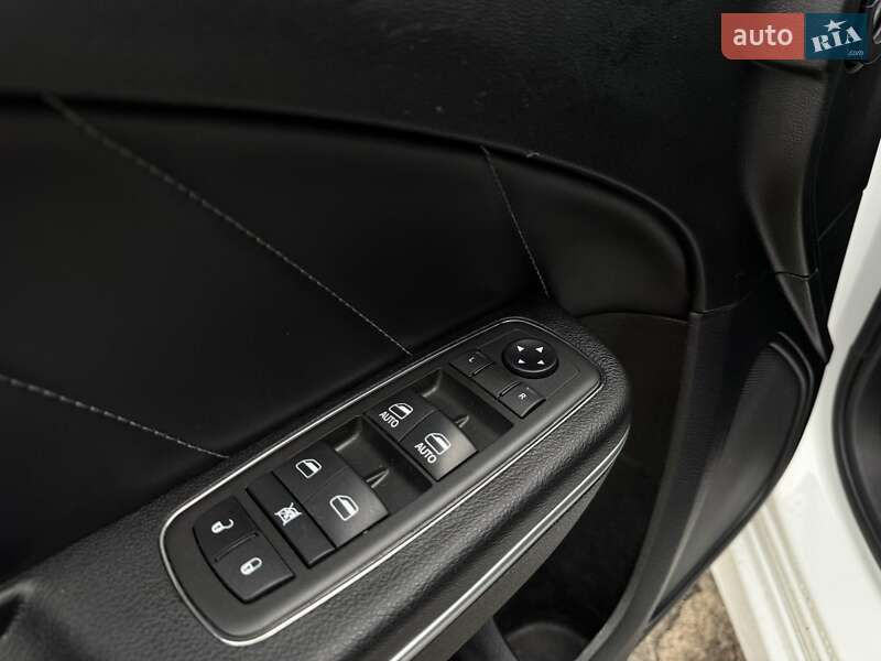 Седан Dodge Charger 2021 в Николаеве