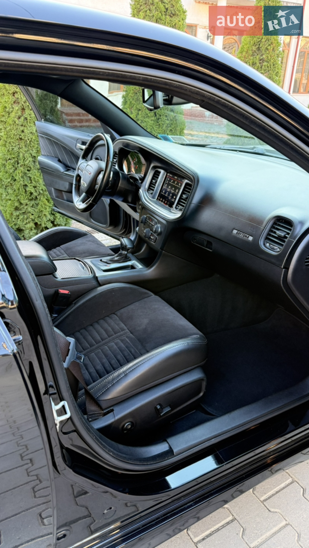 2021 Dodge Charger - мініатюра 36