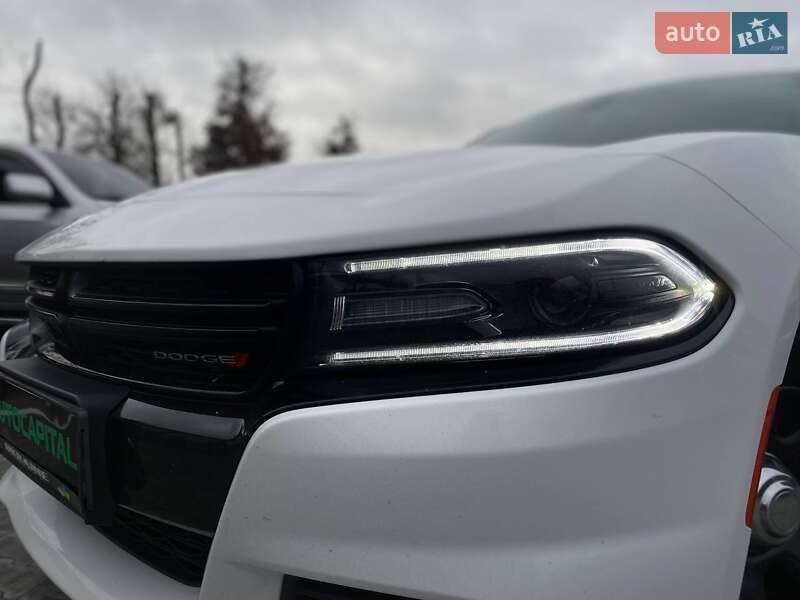 Седан Dodge Charger 2019 в Киеве