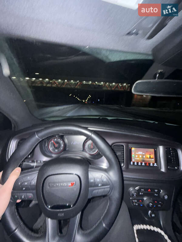 Седан Dodge Charger 2018 в Киеве