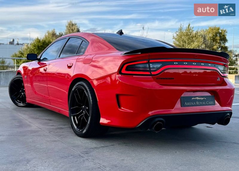 Седан Dodge Charger 2017 в Киеве