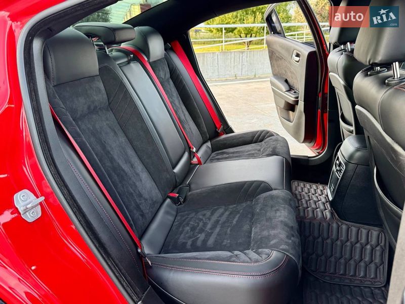 Седан Dodge Charger 2017 в Киеве