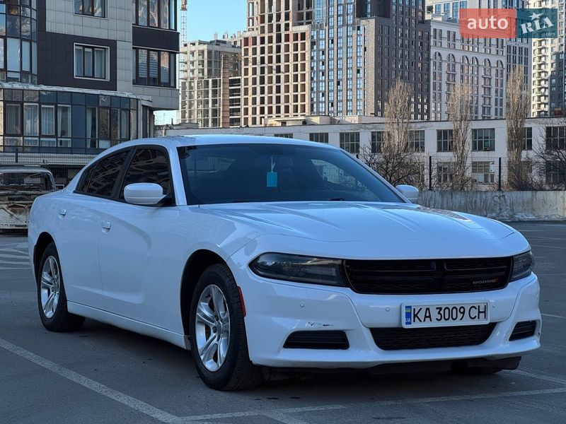 Седан Dodge Charger 2020 в Киеве