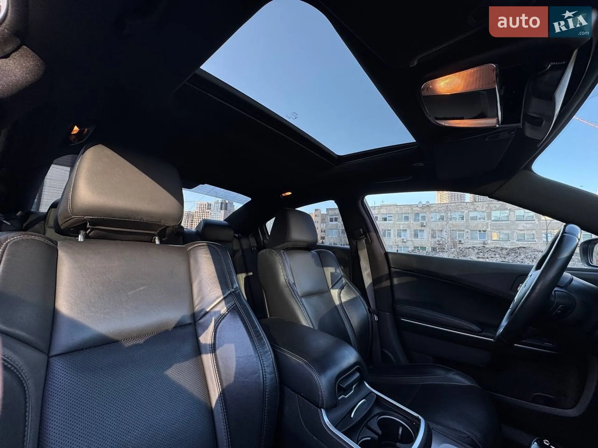 2020 Dodge Charger - мініатюра 27