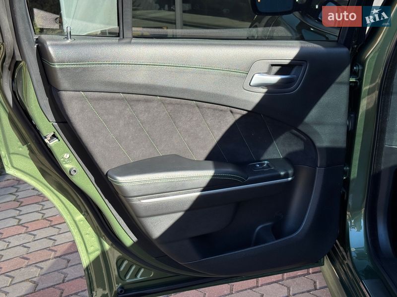 Седан Dodge Charger 2019 в Киеве