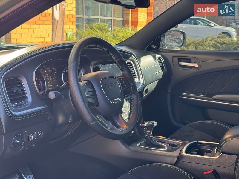Седан Dodge Charger 2019 в Киеве