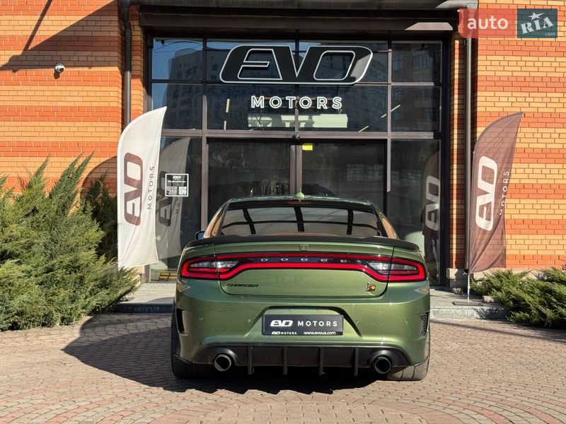 Седан Dodge Charger 2019 в Киеве