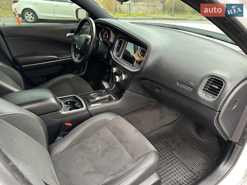 Седан Dodge Charger 2015 в Києві