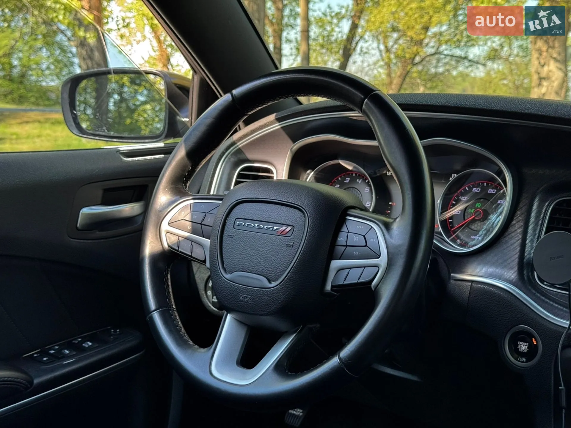 2017 Dodge Charger - мініатюра 11