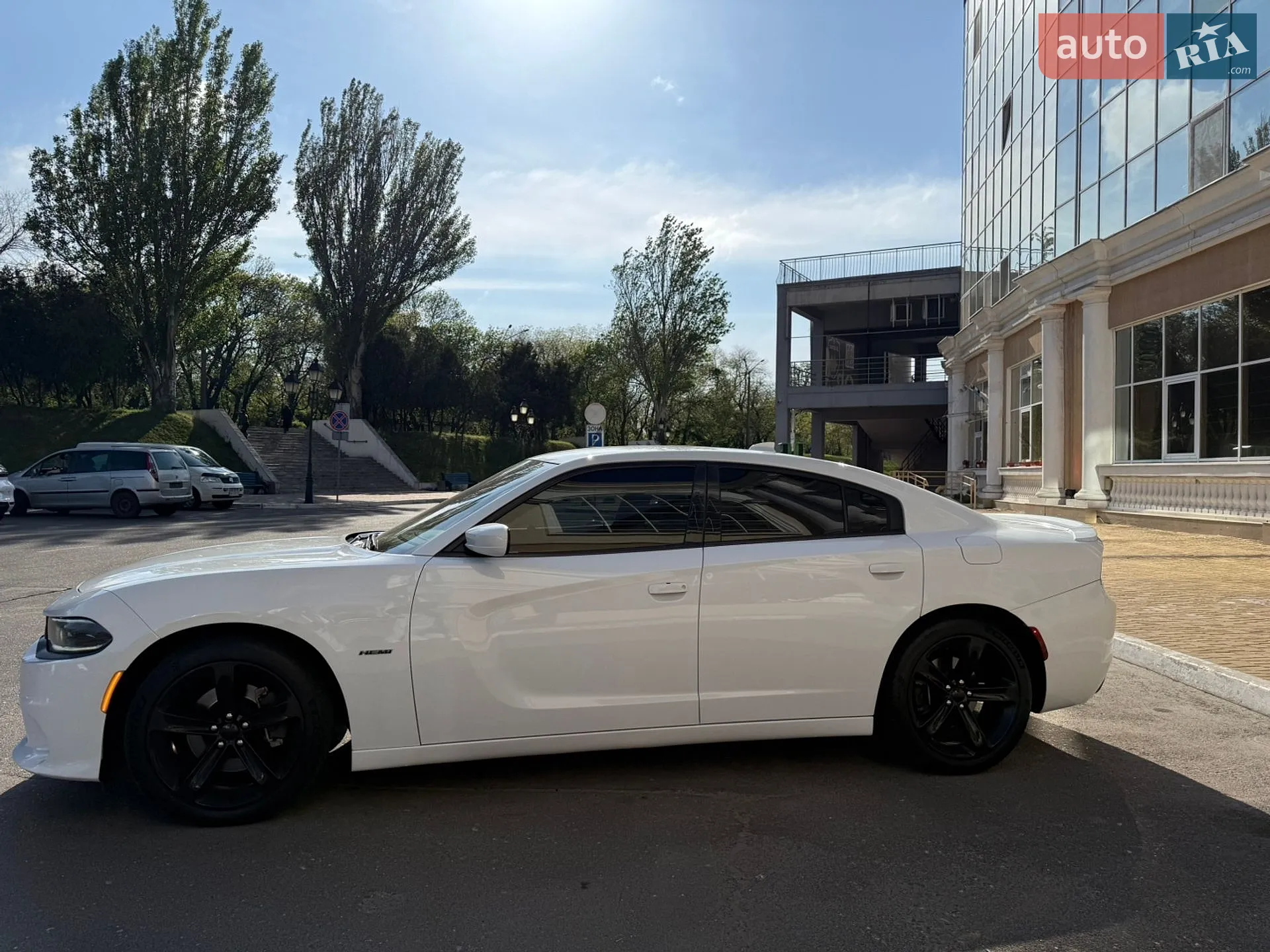 2018 Dodge Charger - мініатюра 3
