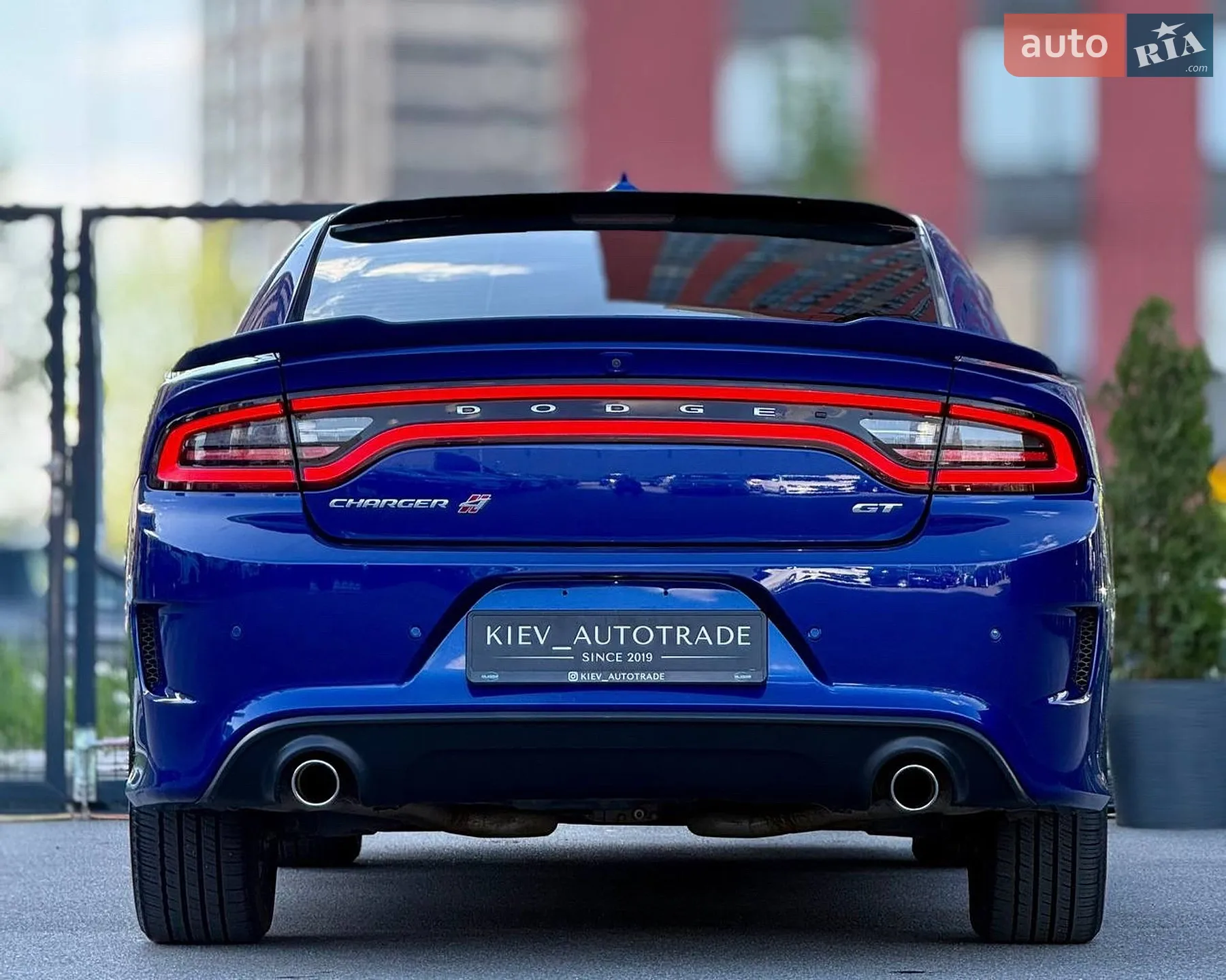 2020 Dodge Charger - мініатюра 13