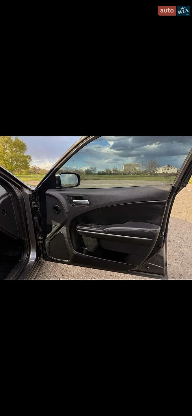 2020 Dodge Charger - мініатюра 16