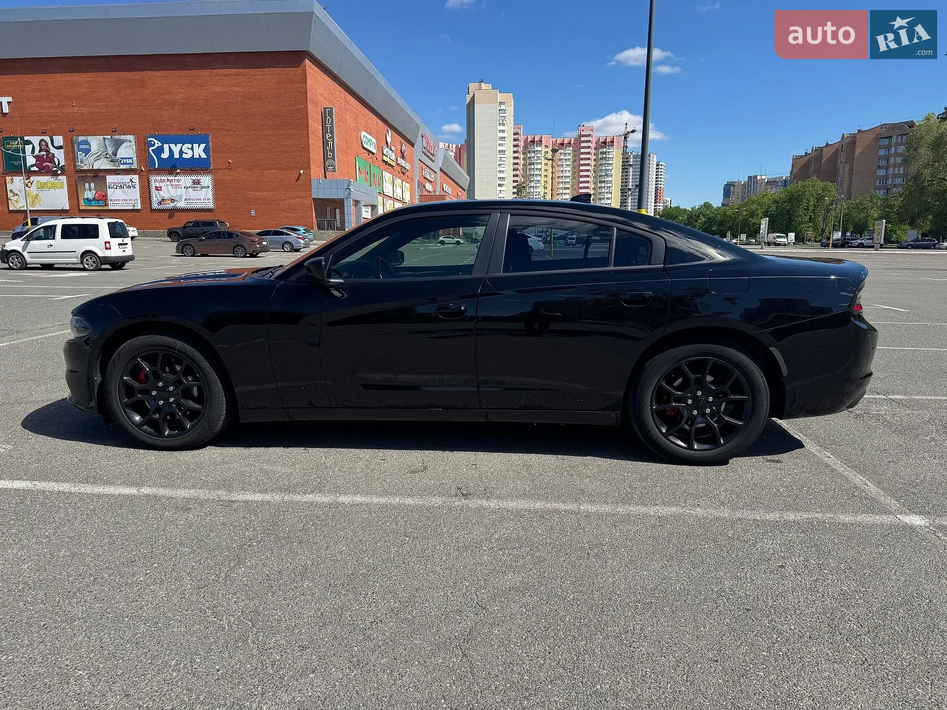 2016 Dodge Charger - мініатюра 3