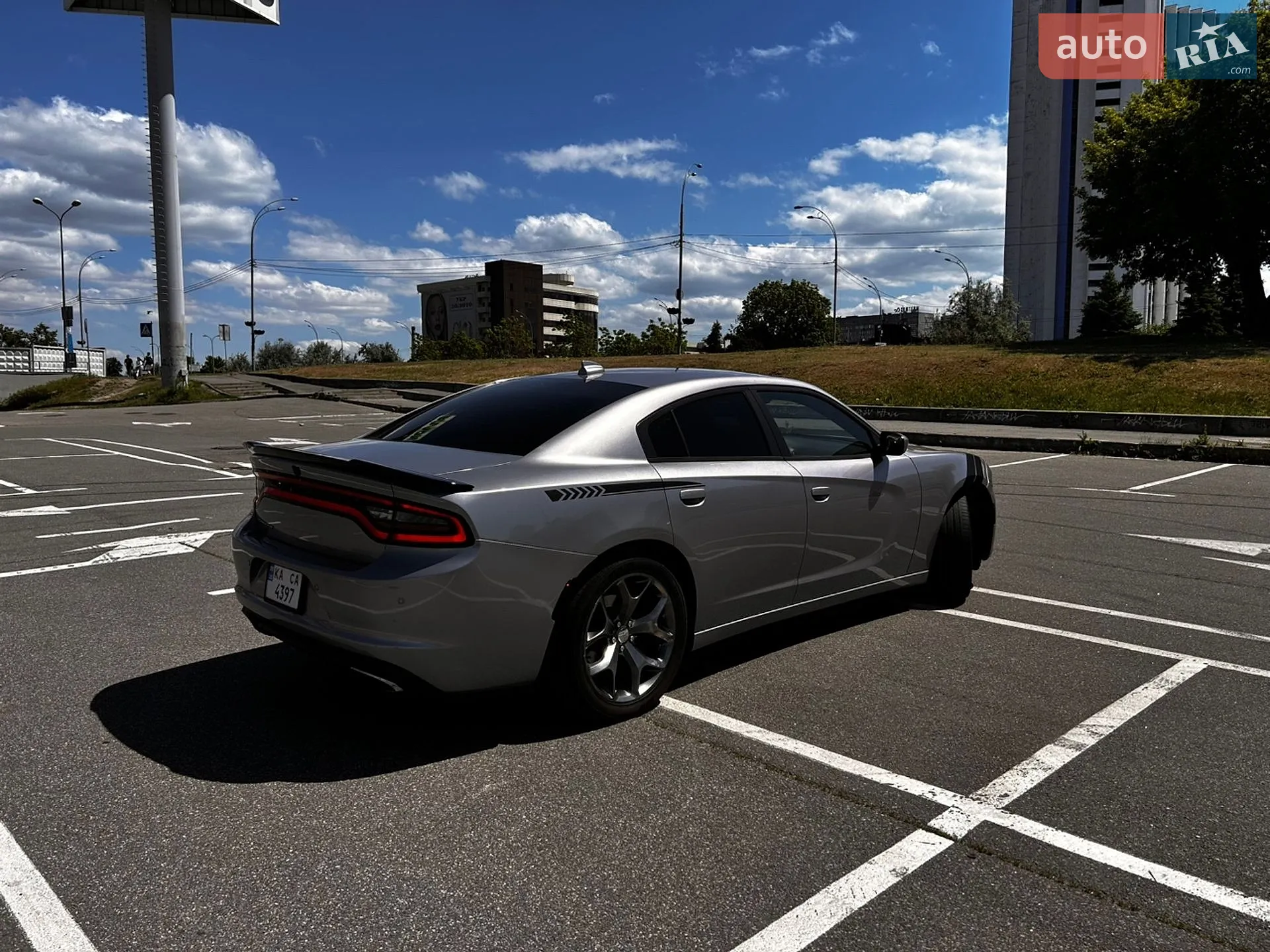 2015 Dodge Charger - мініатюра 9