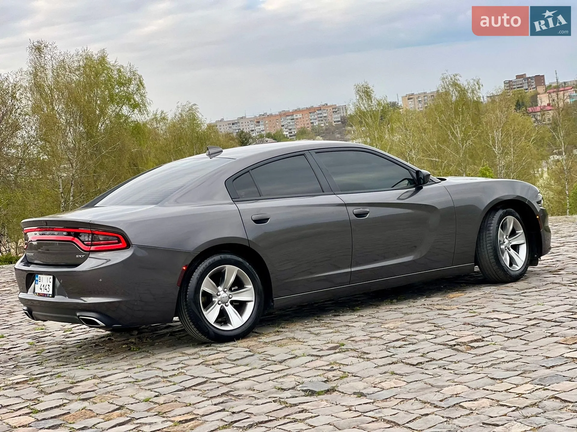 2017 Dodge Charger - мініатюра 10