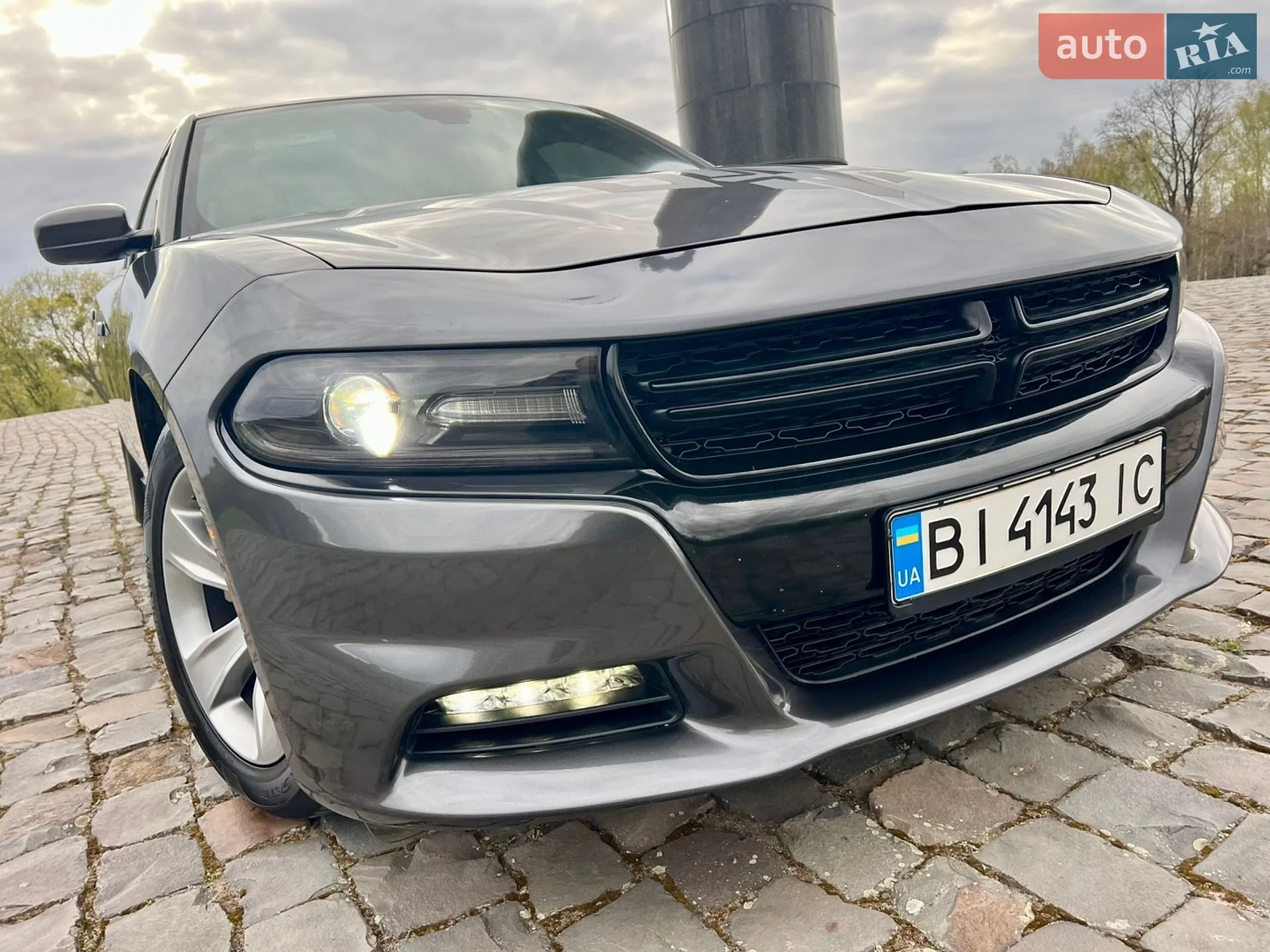 2017 Dodge Charger - мініатюра 30