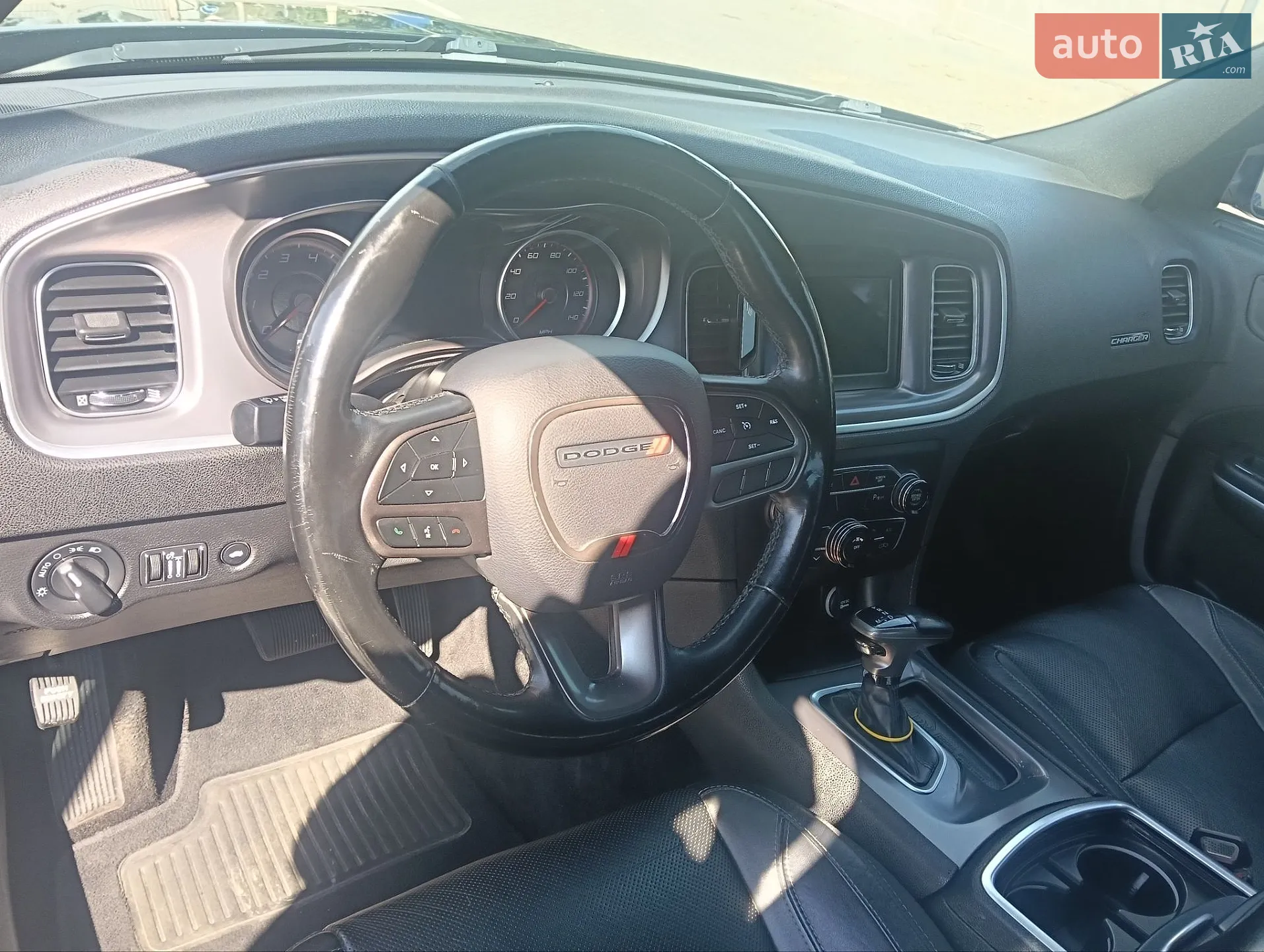 2019 Dodge Charger - мініатюра 16