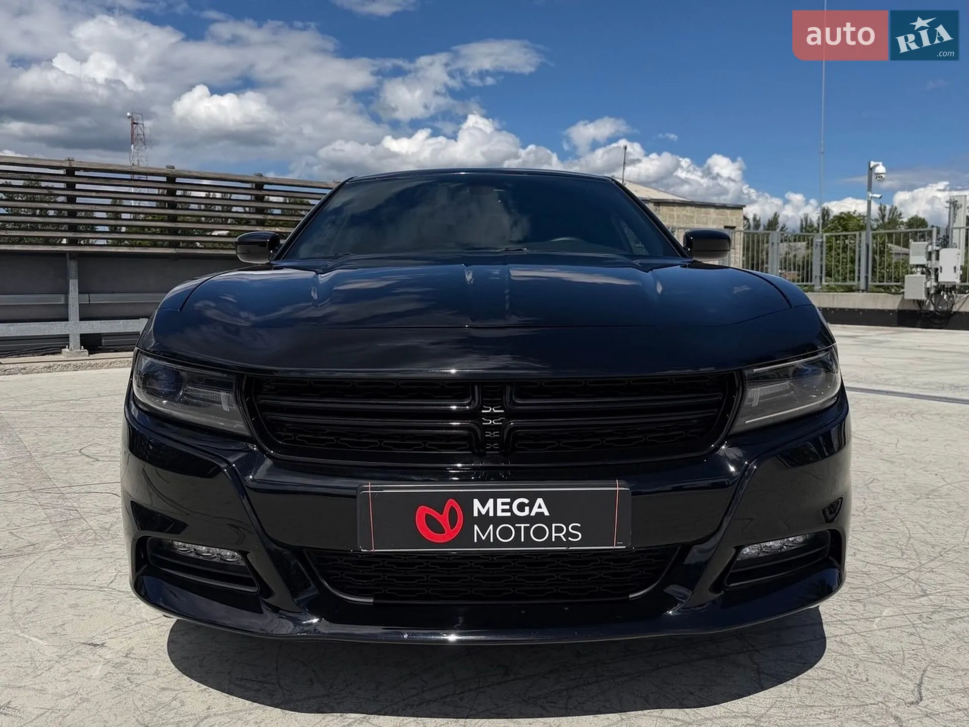 2016 Dodge Charger - мініатюра 3