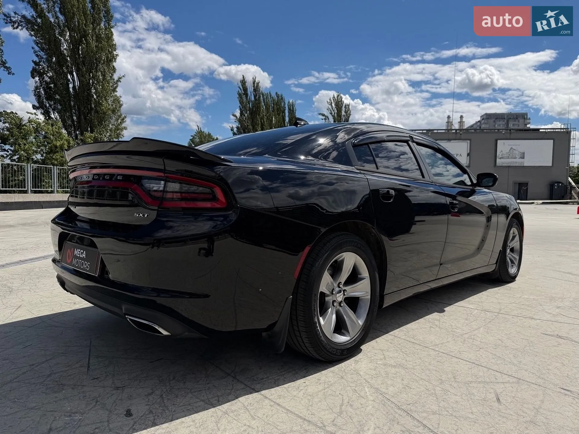 2016 Dodge Charger - мініатюра 5